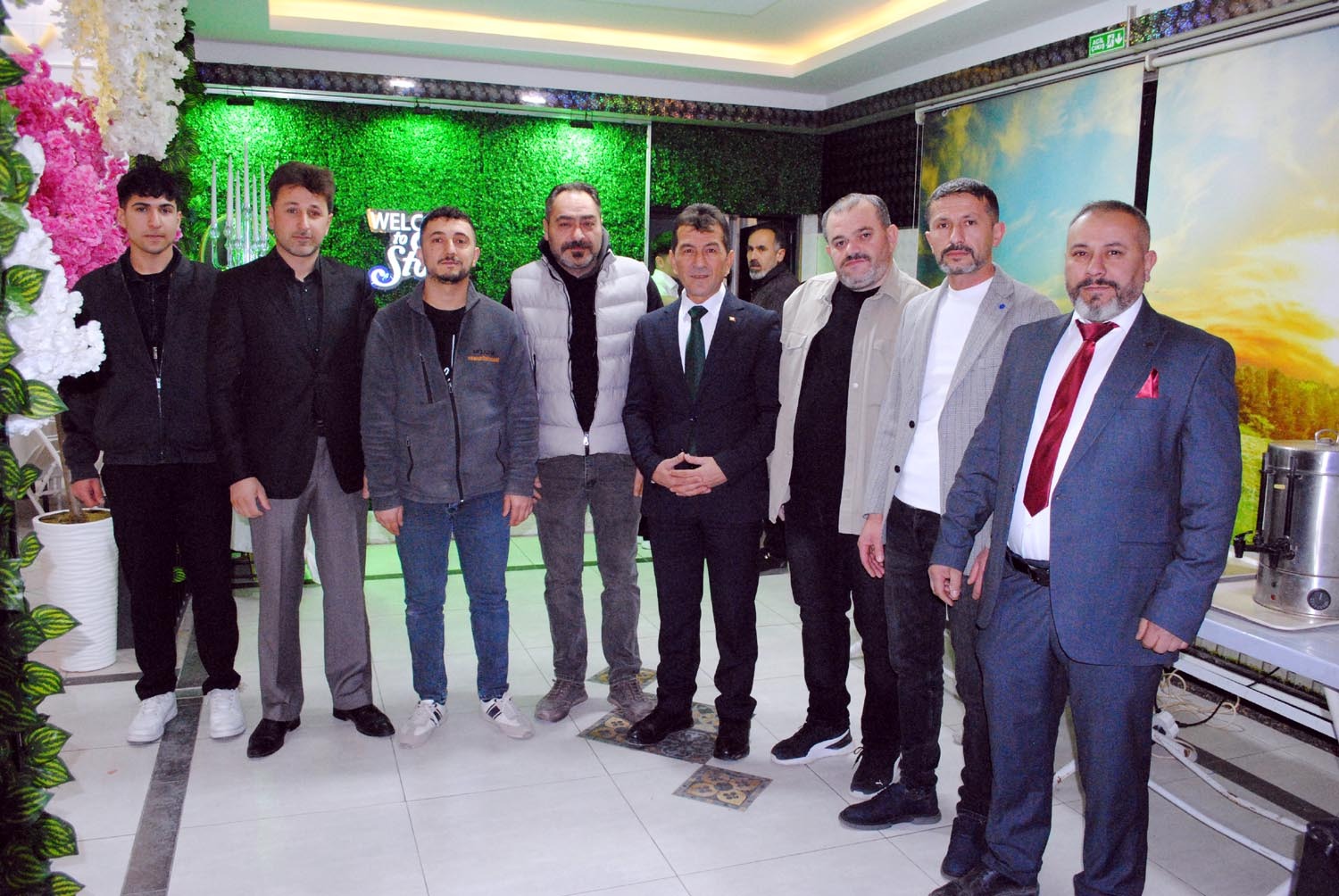 MOBİLYACI ESNAFI İFTARDA BİRARAYA GELDİ